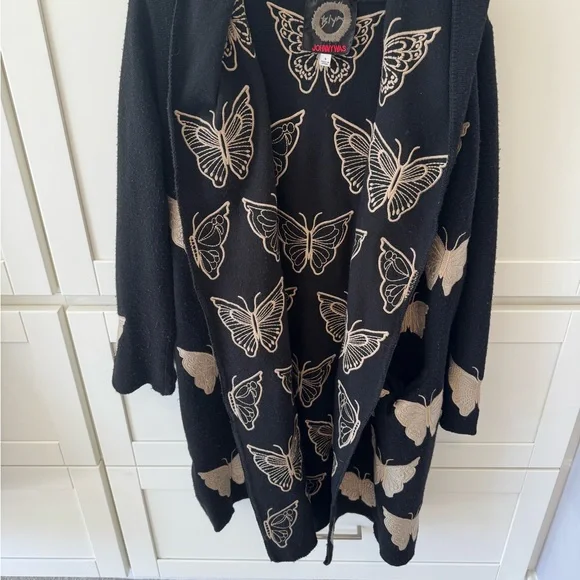 Johnny Waas Embroidered Cardigan with Butterfly Design - Picture 4 of 12